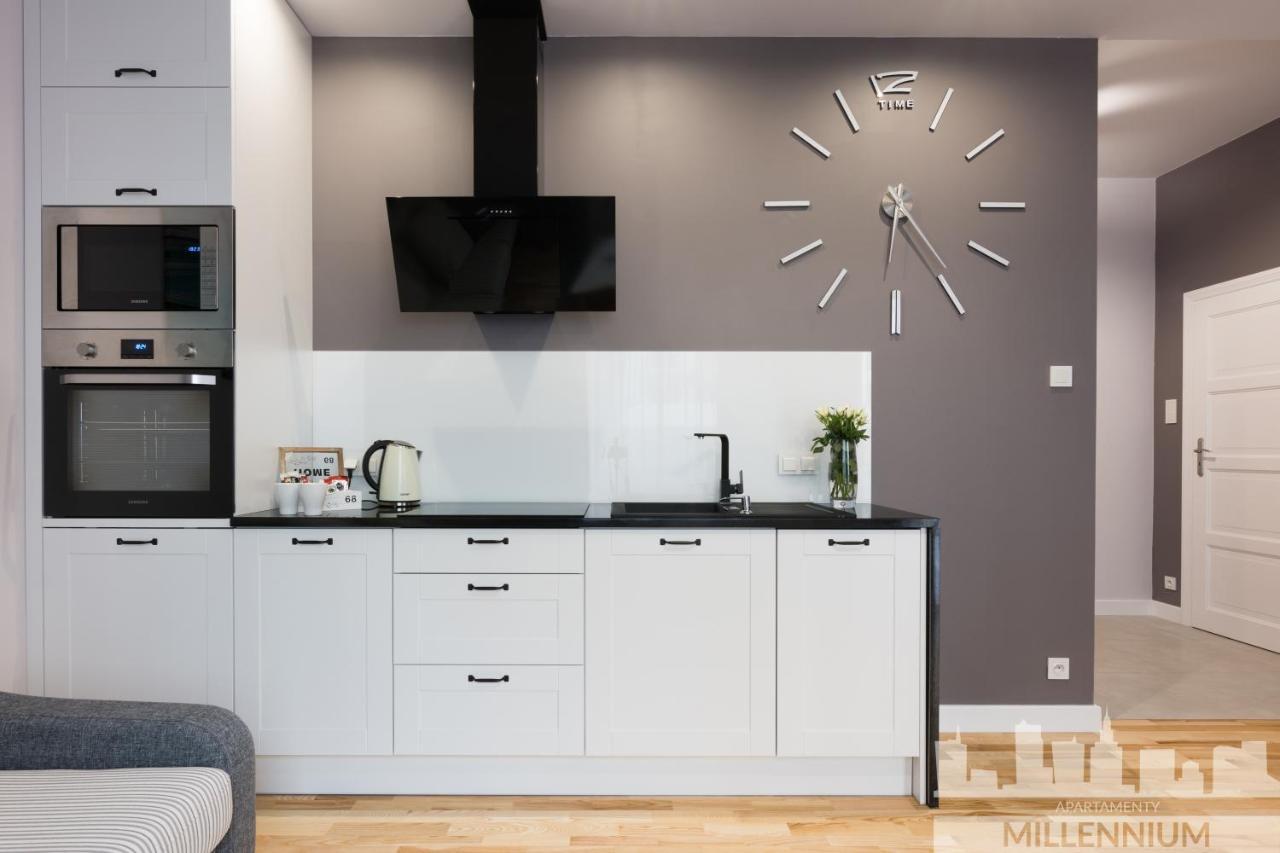 Millennium Awangarda Grey Apartment Warsaw Ngoại thất bức ảnh