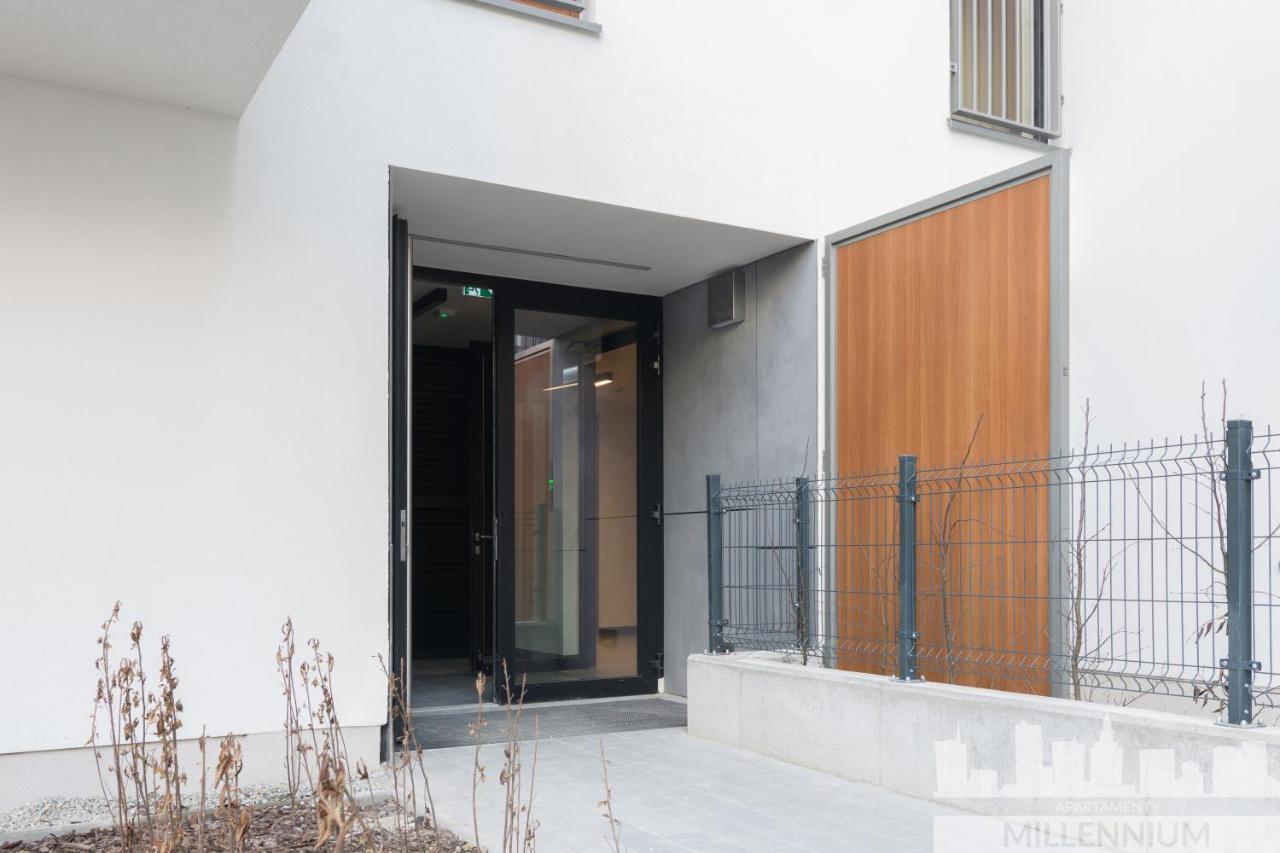 Millennium Awangarda Grey Apartment Warsaw Ngoại thất bức ảnh
